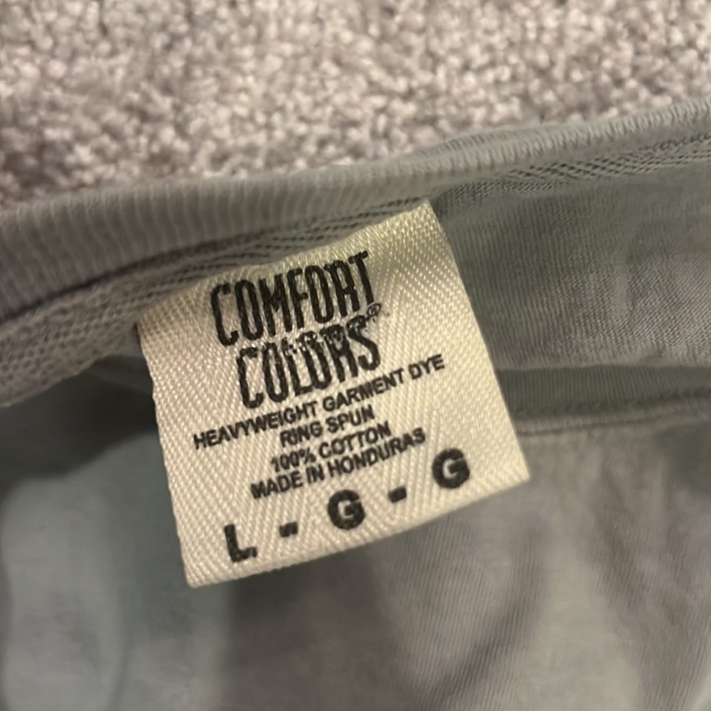 Tee - Picture 3 of 3